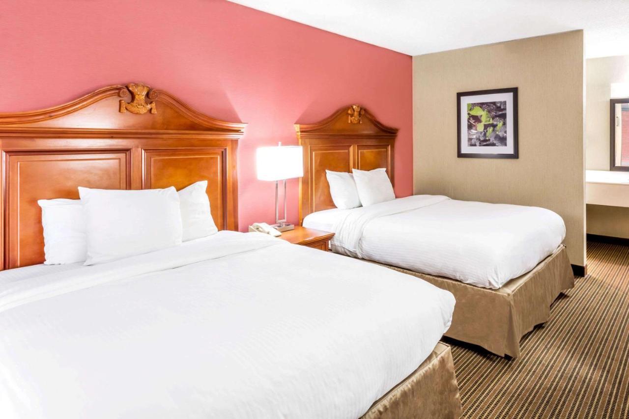 Ramada By Wyndham Salt Lake City North Temple Экстерьер фото