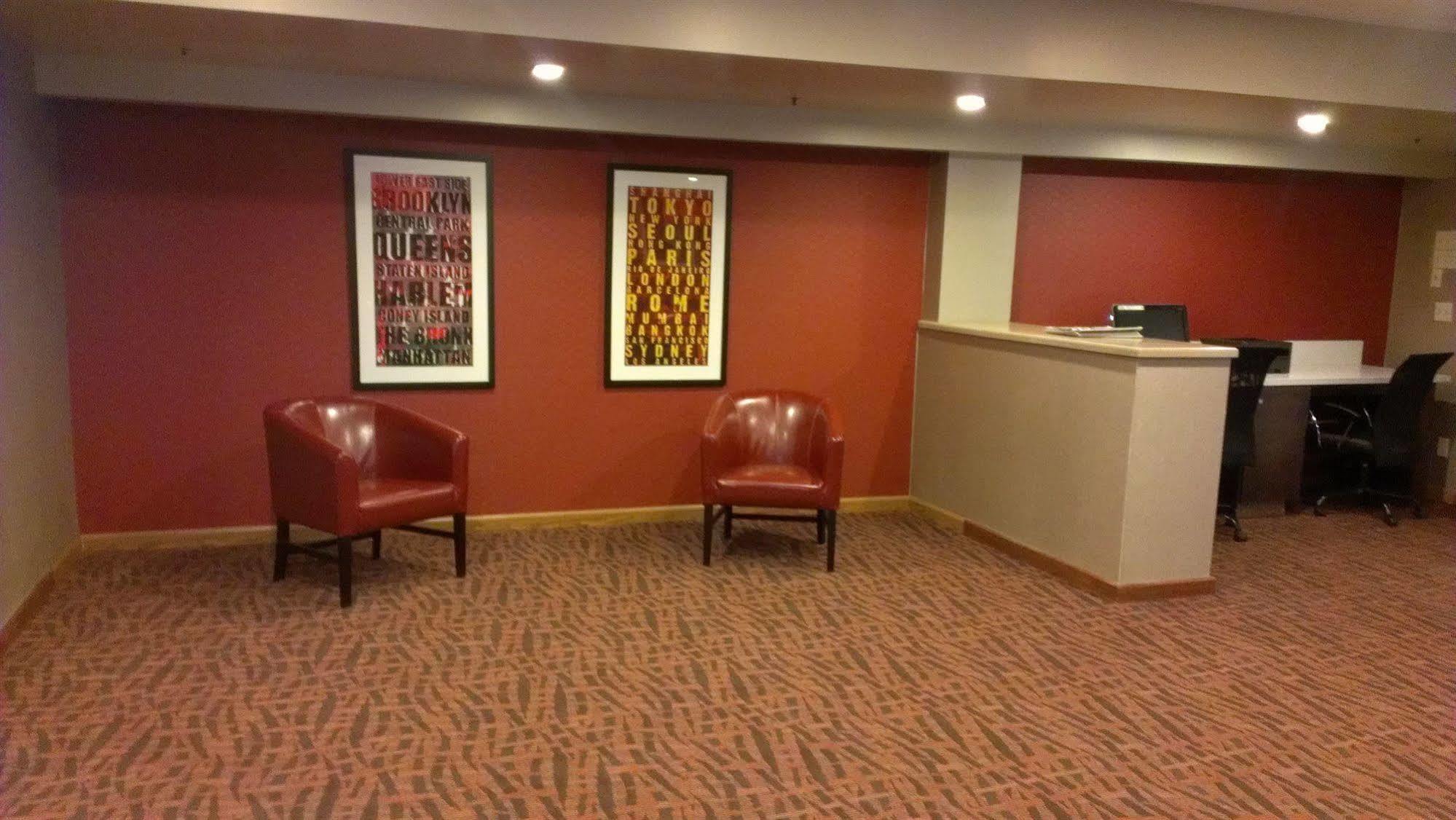 Ramada By Wyndham Salt Lake City North Temple Экстерьер фото