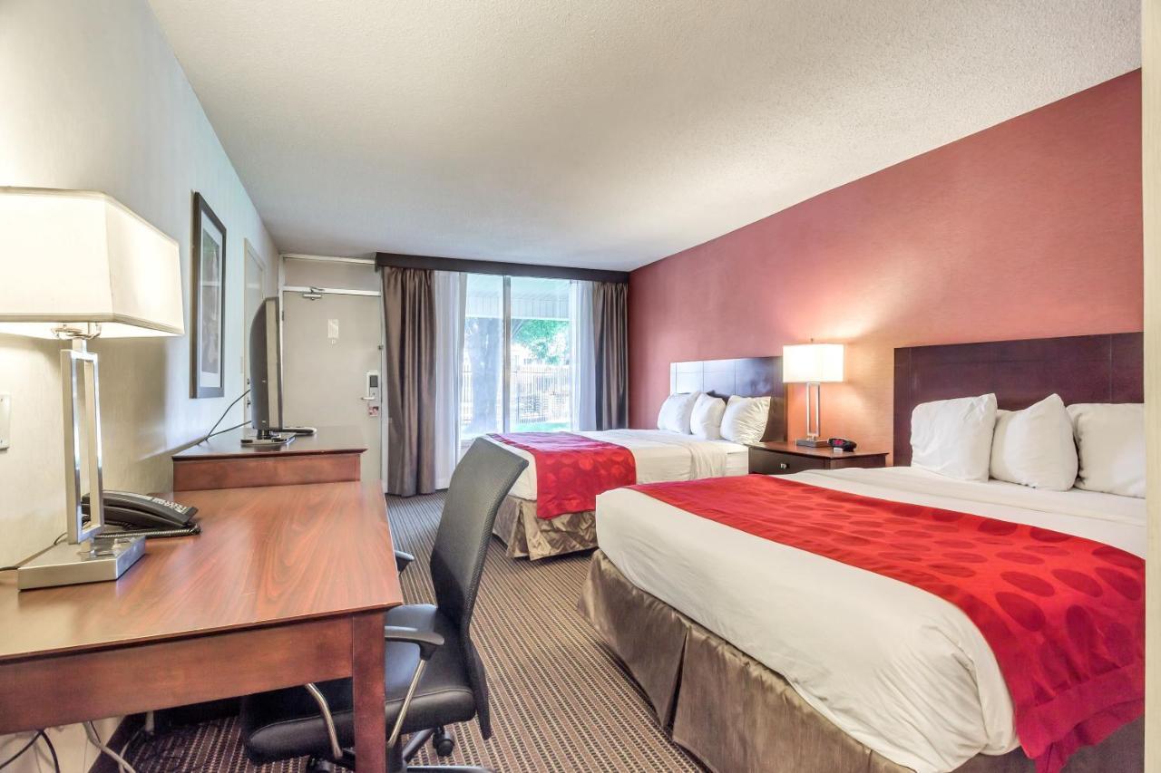 Ramada By Wyndham Salt Lake City North Temple Экстерьер фото